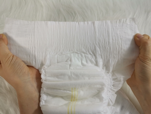 Pañal de bebé súper transpirable suave desechable de alto grado experimentado