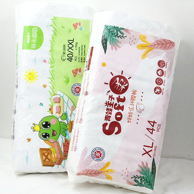 Nueva fábrica disponible recién nacida de los pañales del bebé que viene en China