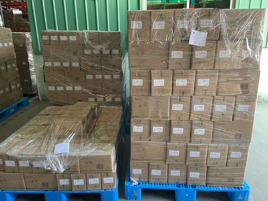 Trapos mojados 2023 del precio de la fábrica del bebé disponible al por mayor barato de la etiqueta privada