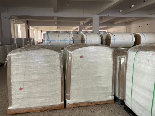 Los trapos mojados del bebé disponible venden al por mayor el gran fabricante de la calidad