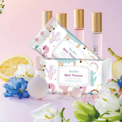 El Ro mojado disponible de la tapa de los trapos del bebé riega el material de la tela no tejida