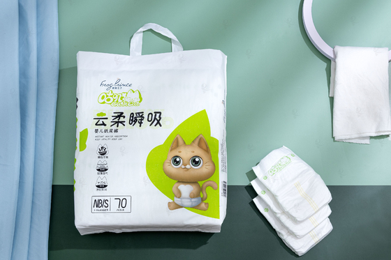 Pañal biodegradable el 100% de bambú disponible recién nacido amistoso del bebé de los daipers de Eco de las muestras libres