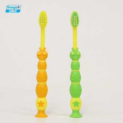 Niños 3-6 años de higiene oral del cepillo de dientes del color de goma suave de la manija